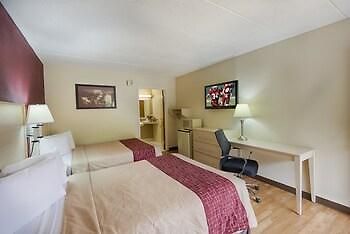 Avid Hotel Стонтон Екстер'єр фото